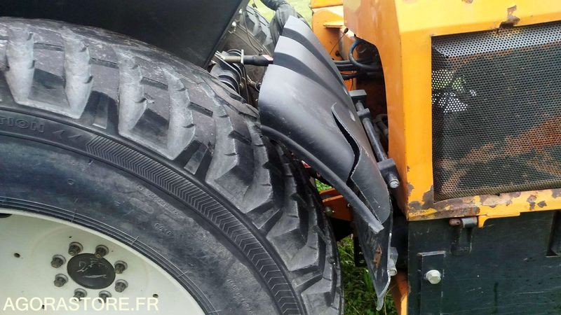 Tracteur agricole Tracteur RENAULT ERGOS 446 - 2009 - 17145h - 799CKY31: photos 7 Tracteur agricole Tracteur RENAULT ERGOS 446 - 2009 - 17145h - 799CKY31: photos 7