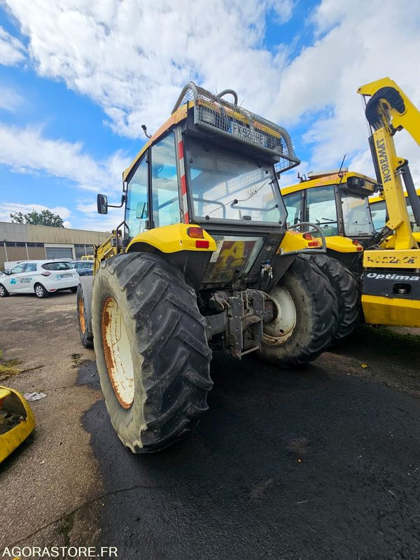 Tracteur Renault Ergos 456 - 2008 - 1500H - FX924HE - Tracteur agricole: photos 4 Tracteur Renault Ergos 456 - 2008 - 1500H - FX924HE - Tracteur agricole: photos 4