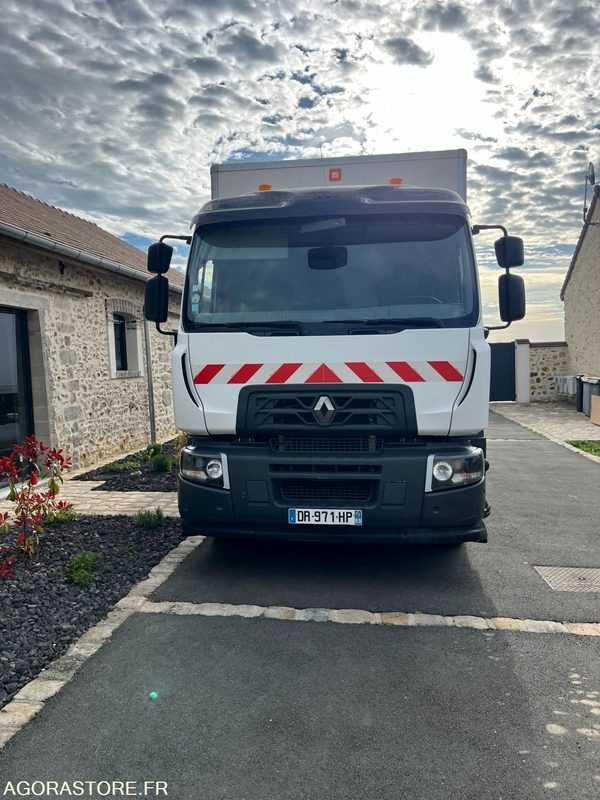 RENAULT DWIDE GAMME CHANTIER OFFROAD- 2015 - 49 976 KMS - Tracteur routier: photos 2 RENAULT DWIDE GAMME CHANTIER OFFROAD- 2015 - 49 976 KMS - Tracteur routier: photos 2