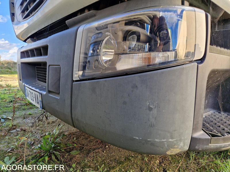 Renault Premium 370 DXI - 2008 - 235012 Kms - Tracteur routier: photos 5 Renault Premium 370 DXI - 2008 - 235012 Kms - Tracteur routier: photos 5