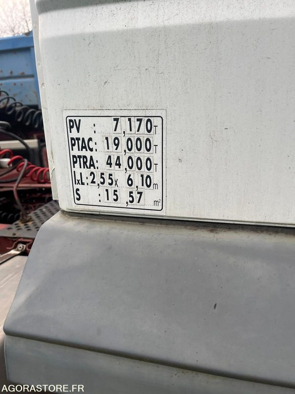 TRACTEUR 4X2 IVECO STRALIS 2004 420 000 KM - Tracteur routier: photos 2 TRACTEUR 4X2 IVECO STRALIS 2004 420 000 KM - Tracteur routier: photos 2
