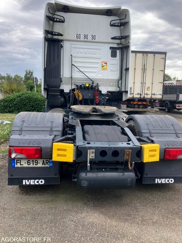 Tracteur IVECO Stralis AS110S46 LNG - 2019 - 636892 kms (41640) - Tracteur routier: photos 4 Tracteur IVECO Stralis AS110S46 LNG - 2019 - 636892 kms (41640) - Tracteur routier: photos 4