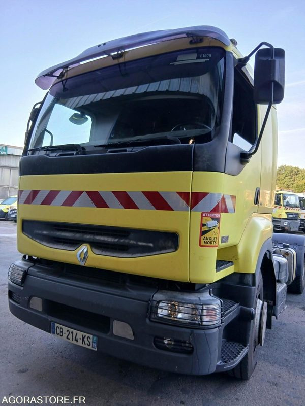 Tracteur routier Prémium 420 E1600 - Tracteur routier: photos 1 Tracteur routier Prémium 420 E1600 - Tracteur routier: photos 1