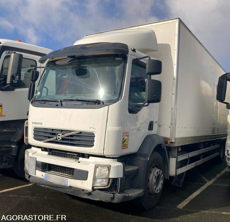 VOLVO FL 290 - 2013 - 568 476km - Tracteur routier: photos 1 VOLVO FL 290 - 2013 - 568 476km - Tracteur routier: photos 1