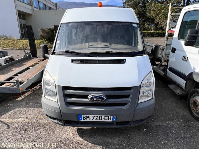 UTILITAIRE FORD TRANSIT - 2011 / 160 000 KM - MOTEUR HS - Fourgon utilitaire: photos 1 UTILITAIRE FORD TRANSIT - 2011 / 160 000 KM - MOTEUR HS - Fourgon utilitaire: photos 1