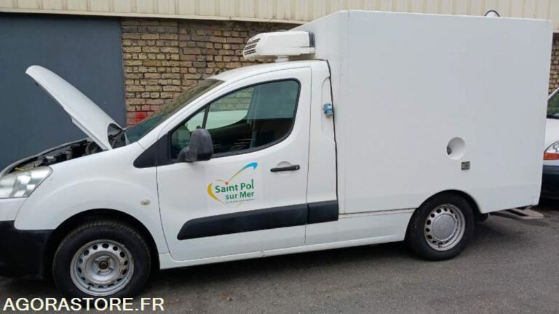 VEHICULE FRIGORIFIQUE PEUGEOT PARTNER AB519FR - Fourgonnette: photos 4 VEHICULE FRIGORIFIQUE PEUGEOT PARTNER AB519FR - Fourgonnette: photos 4