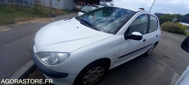 VQ- V11o Peugeot 206 - Voiture: photos 2 VQ- V11o Peugeot 206 - Voiture: photos 2