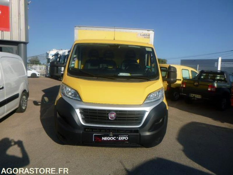 Fiat DUCATO HAYON PACK CARBURANT GNV+SP PETITE CAPACITE - Véhicule utilitaire: photos 2 Fiat DUCATO HAYON PACK CARBURANT GNV+SP PETITE CAPACITE - Véhicule utilitaire: photos 2