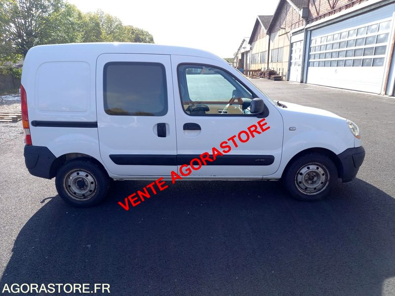 Vends Renault kangoo diesel - Fourgonnette: photos 4 Vends Renault kangoo diesel - Fourgonnette: photos 4