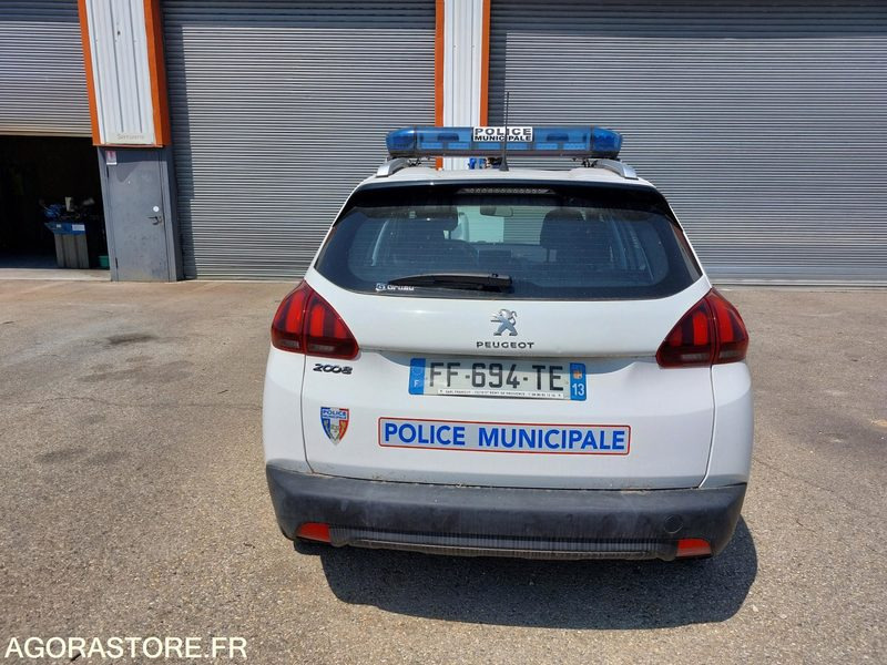 Peugeot 2008 police municipale - SUV: photos 2 Peugeot 2008 police municipale - SUV: photos 2