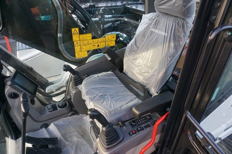 Pelle sur chenille Hidromek HMK 230 LC-5 *Uthyres*: photos 6 Pelle sur chenille Hidromek HMK 230 LC-5 *Uthyres*: photos 6