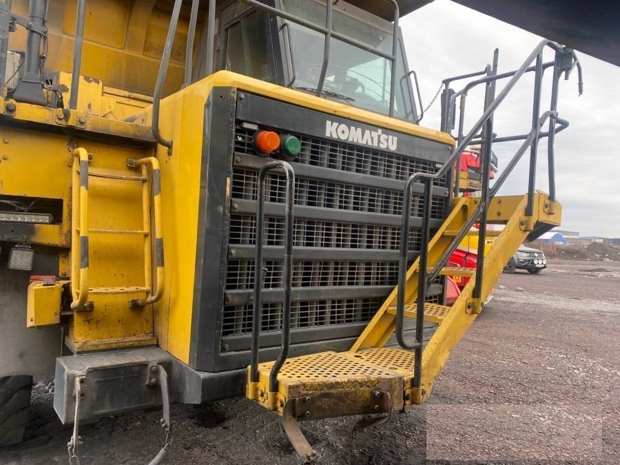 Komatsu HD405-7 - Tombereau rigide: photos 4 Komatsu HD405-7 - Tombereau rigide: photos 4