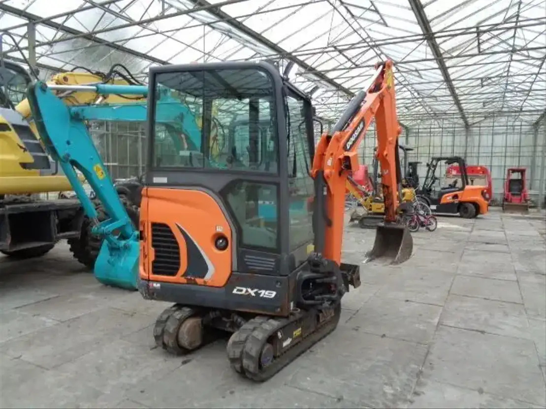 Doosan DX19 - Mini pelle: photos 4 Doosan DX19 - Mini pelle: photos 4