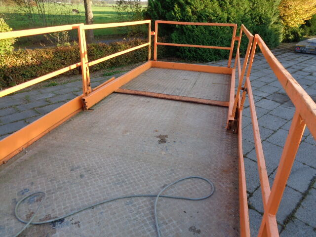 Liftlux SL140-24 - Nacelle ciseaux: photos 2 Liftlux SL140-24 - Nacelle ciseaux: photos 2