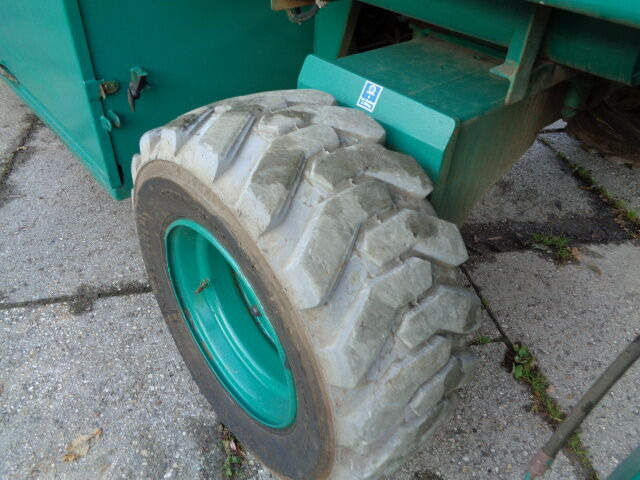 Liftlux SL140-24 - Nacelle ciseaux: photos 5 Liftlux SL140-24 - Nacelle ciseaux: photos 5