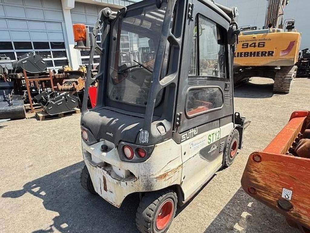 Linde E20-01 - Chariot élévateur électrique: photos 3 Linde E20-01 - Chariot élévateur électrique: photos 3