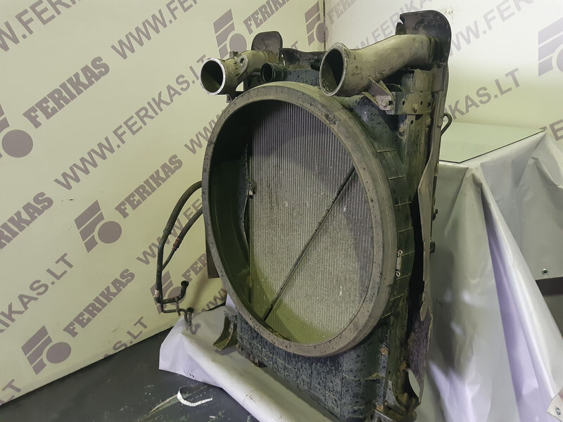 DAF XF 106 - Radiateur pour Camion: photos 3 DAF XF 106 - Radiateur pour Camion: photos 3