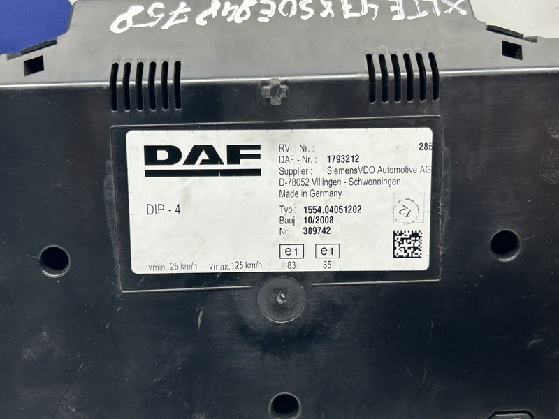 DAF cluster - Panel de instrumentos: photos 3 DAF cluster - Panel de instrumentos: photos 3