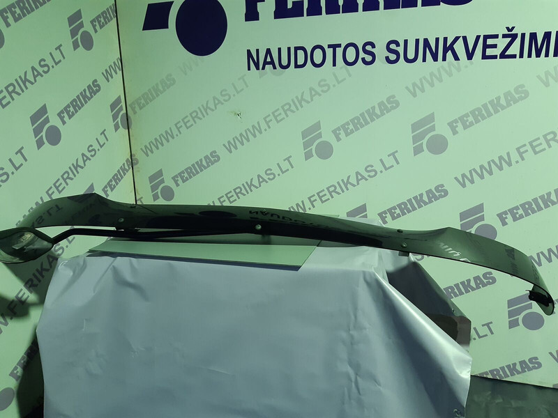 DAF sun visor with front view mirror - Pare-soleil pour Camion: photos 1 DAF sun visor with front view mirror - Pare-soleil pour Camion: photos 1