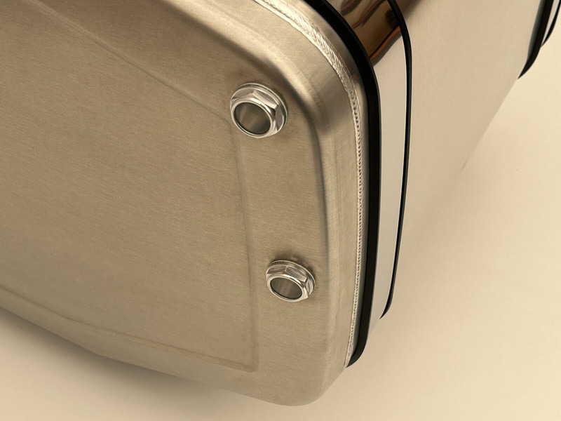 Hydraulic aluminum oil tank 200L - Réservoir hydraulique pour Camion: photos 5 Hydraulic aluminum oil tank 200L - Réservoir hydraulique pour Camion: photos 5