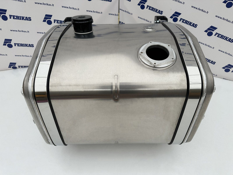Hydraulic aluminum oil tank 250L - Réservoir hydraulique pour Camion: photos 1 Hydraulic aluminum oil tank 250L - Réservoir hydraulique pour Camion: photos 1