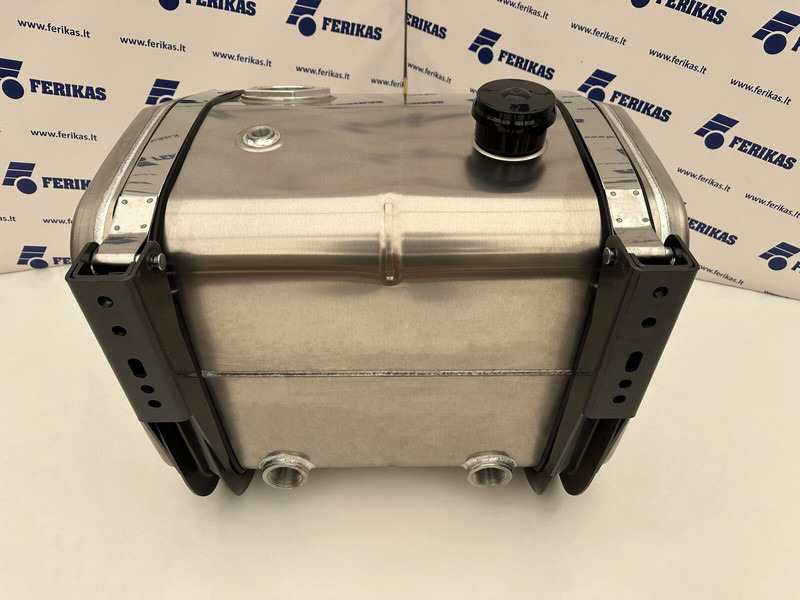 Hydraulic aluminum oil tank 250L - Réservoir hydraulique pour Camion: photos 4 Hydraulic aluminum oil tank 250L - Réservoir hydraulique pour Camion: photos 4