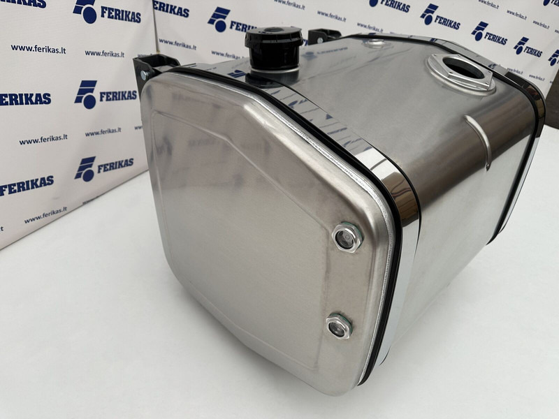 Hydraulic aluminum oil tank 250L - Réservoir hydraulique pour Camion: photos 2 Hydraulic aluminum oil tank 250L - Réservoir hydraulique pour Camion: photos 2