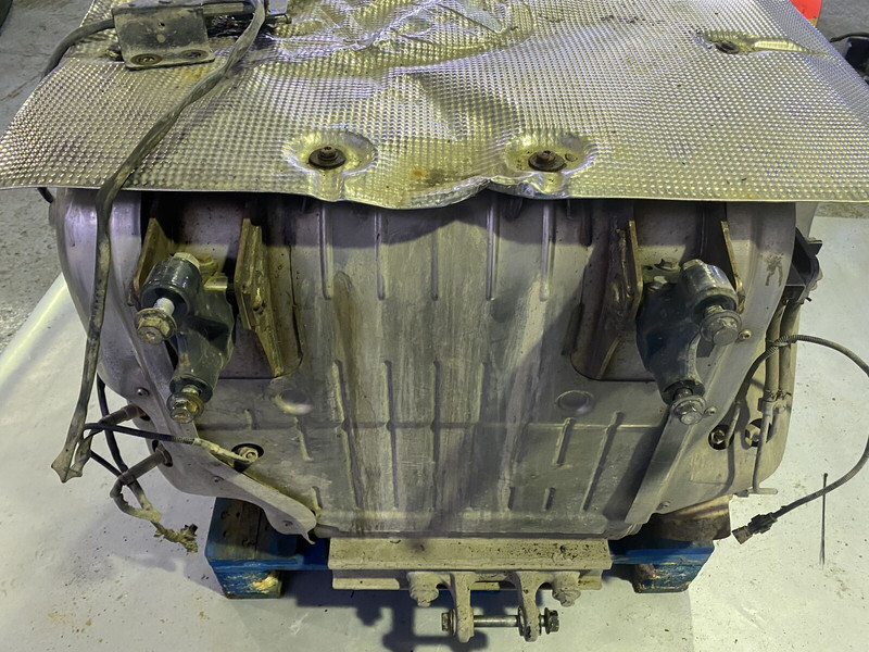 Iveco - Catalyseur pour Camion: photos 4 Iveco - Catalyseur pour Camion: photos 4