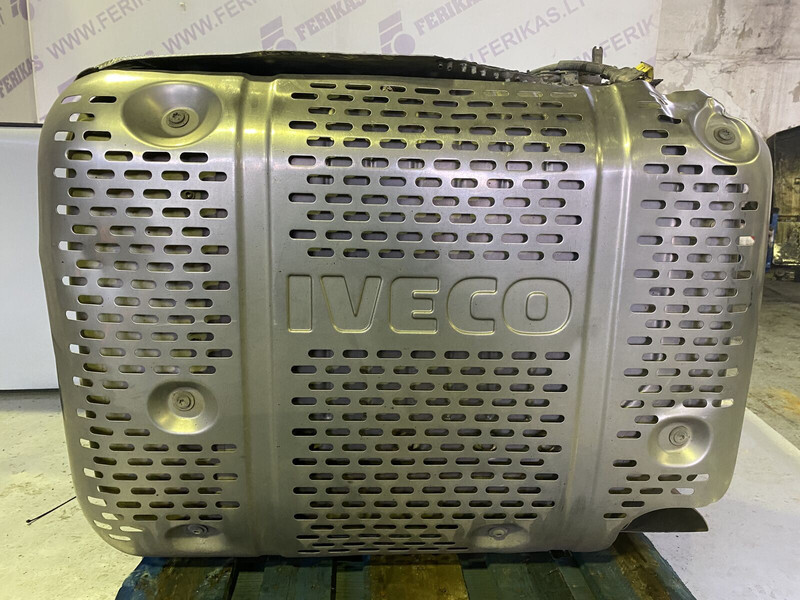 Iveco - Catalyseur pour Camion: photos 1 Iveco - Catalyseur pour Camion: photos 1