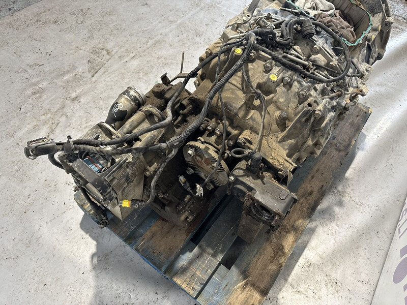 MAN 12AS2131TD with intarder - Boîte de vitesse pour Camion: photos 4 MAN 12AS2131TD with intarder - Boîte de vitesse pour Camion: photos 4