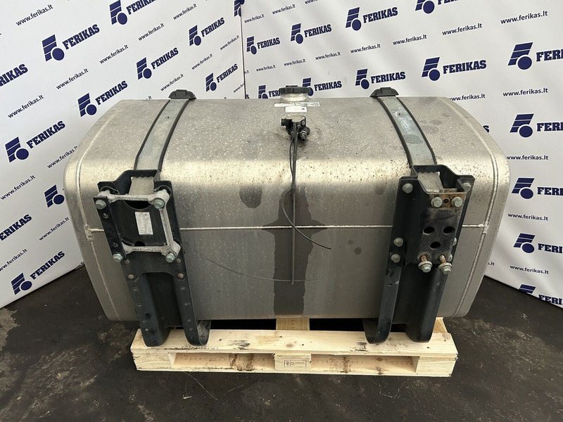 MAN 580L 700x700x1300 - Réservoir de carburant pour Camion: photos 5 MAN 580L 700x700x1300 - Réservoir de carburant pour Camion: photos 5