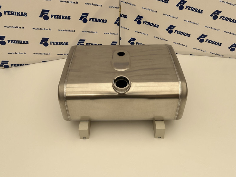 MAN New aluminum fuel tank 150L - Réservoir de carburant pour Camion: photos 1 MAN New aluminum fuel tank 150L - Réservoir de carburant pour Camion: photos 1