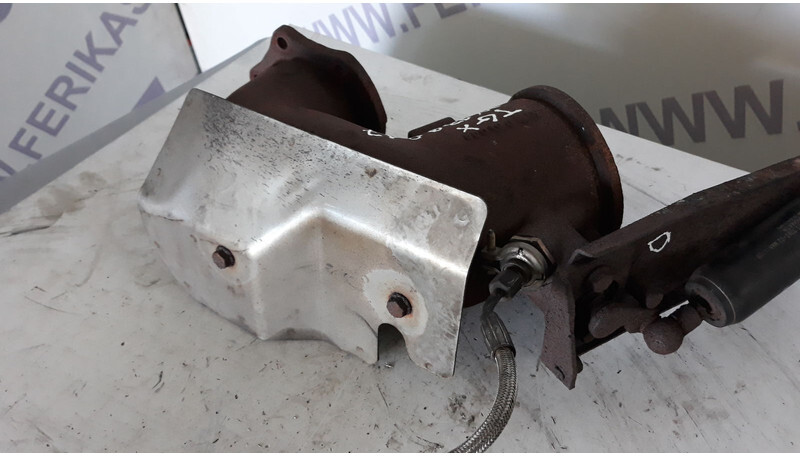 MAN TGX - Tube d'echappement pour Camion: photos 2 MAN TGX - Tube d'echappement pour Camion: photos 2