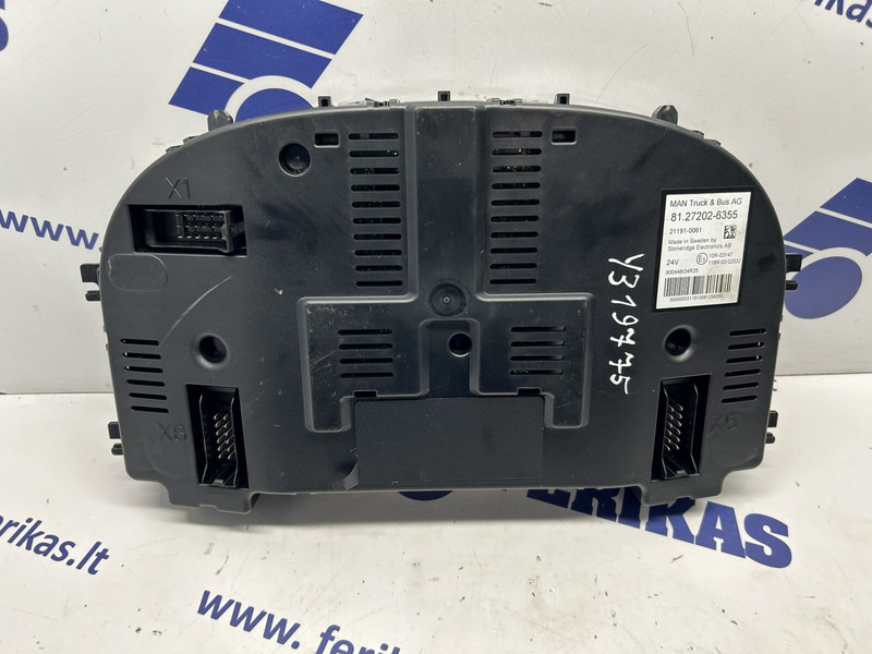 MAN instrument cluster, dashboard - Panel de instrumentos pour Camion: photos 2 MAN instrument cluster, dashboard - Panel de instrumentos pour Camion: photos 2