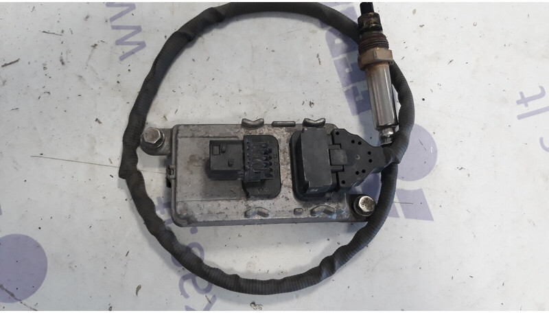 Mercedes-Benz Actros - Capteur pour Camion: photos 1 Mercedes-Benz Actros - Capteur pour Camion: photos 1