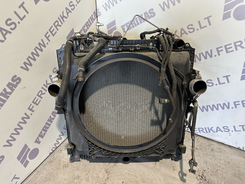 Mercedes-Benz Actros MP4 - Radiateur pour Camion: photos 4 Mercedes-Benz Actros MP4 - Radiateur pour Camion: photos 4