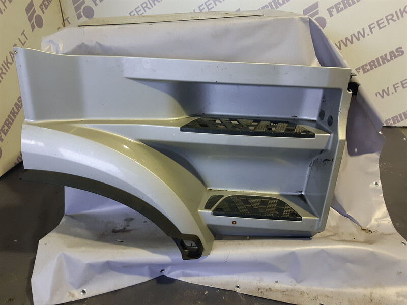 Mercedes-Benz Actros mp4 - Cabine et intérieur pour Camion: photos 1 Mercedes-Benz Actros mp4 - Cabine et intérieur pour Camion: photos 1