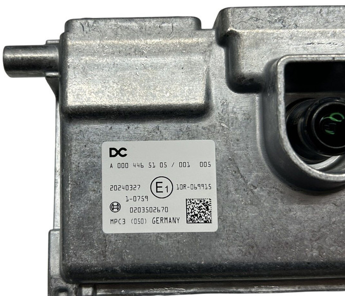 Mercedes-Benz MPC3 camera - Capteur pour Camion: photos 4 Mercedes-Benz MPC3 camera - Capteur pour Camion: photos 4