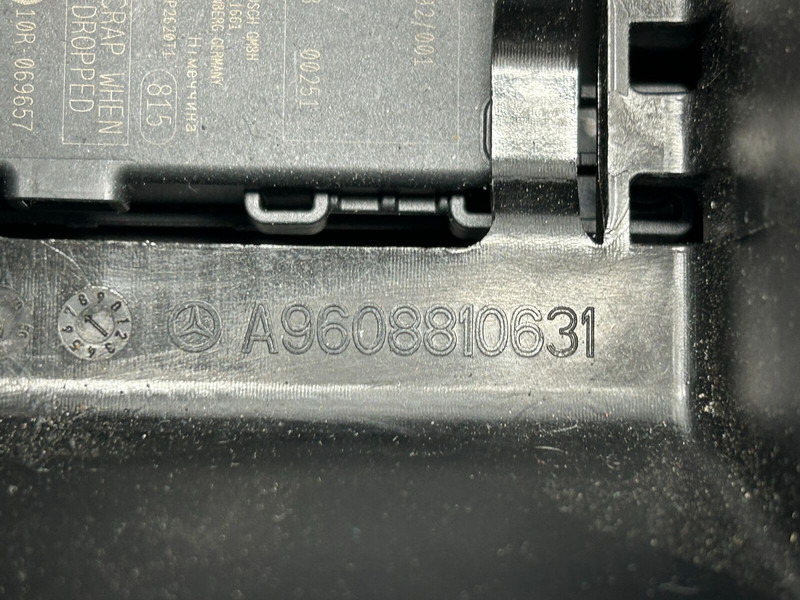 Mercedes-Benz SRR Short Range Radar - Capteur pour Camion: photos 5 Mercedes-Benz SRR Short Range Radar - Capteur pour Camion: photos 5