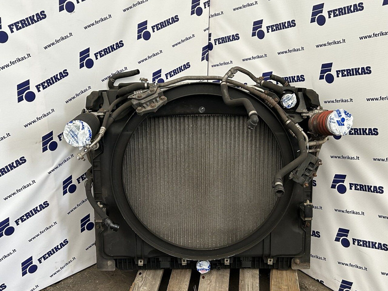 Mercedes-Benz radiators set - Radiateur pour Camion: photos 4 Mercedes-Benz radiators set - Radiateur pour Camion: photos 4