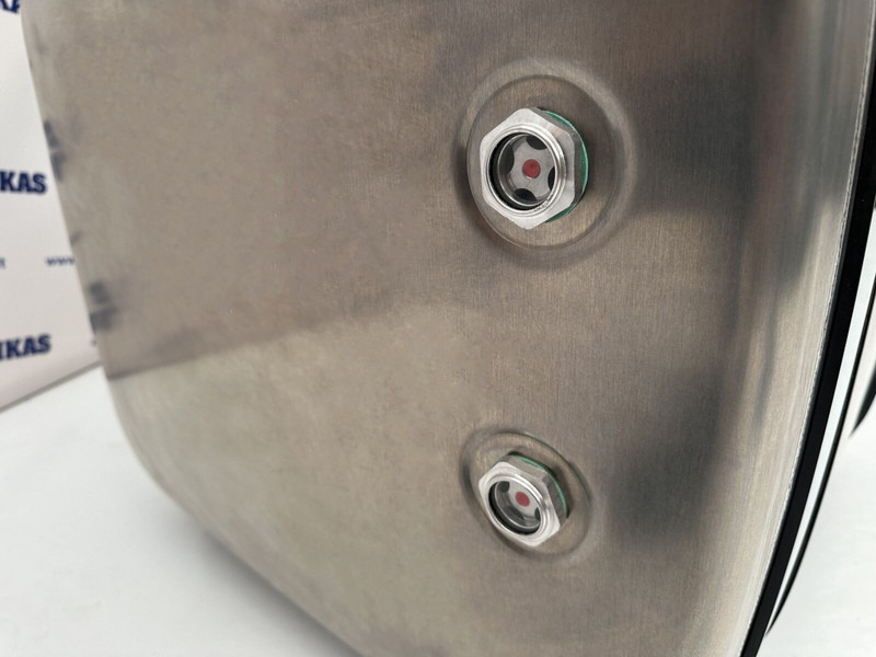 Onbekend  - Réservoir hydraulique pour Camion: photos 4 Onbekend  - Réservoir hydraulique pour Camion: photos 4