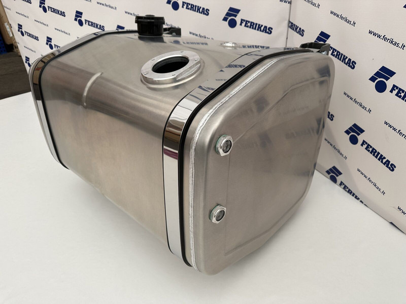 Onbekend  - Réservoir hydraulique pour Camion: photos 3 Onbekend  - Réservoir hydraulique pour Camion: photos 3