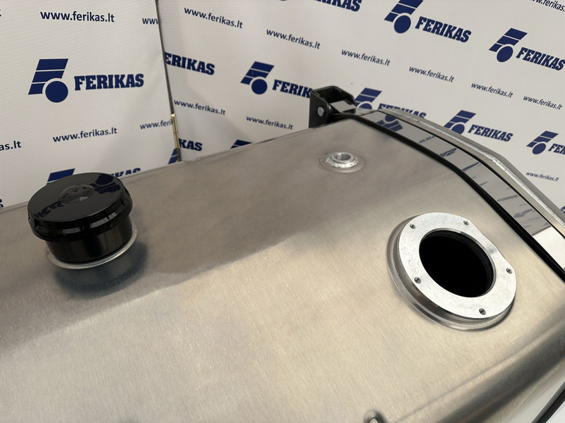 Onbekend  - Réservoir hydraulique pour Camion: photos 4 Onbekend  - Réservoir hydraulique pour Camion: photos 4