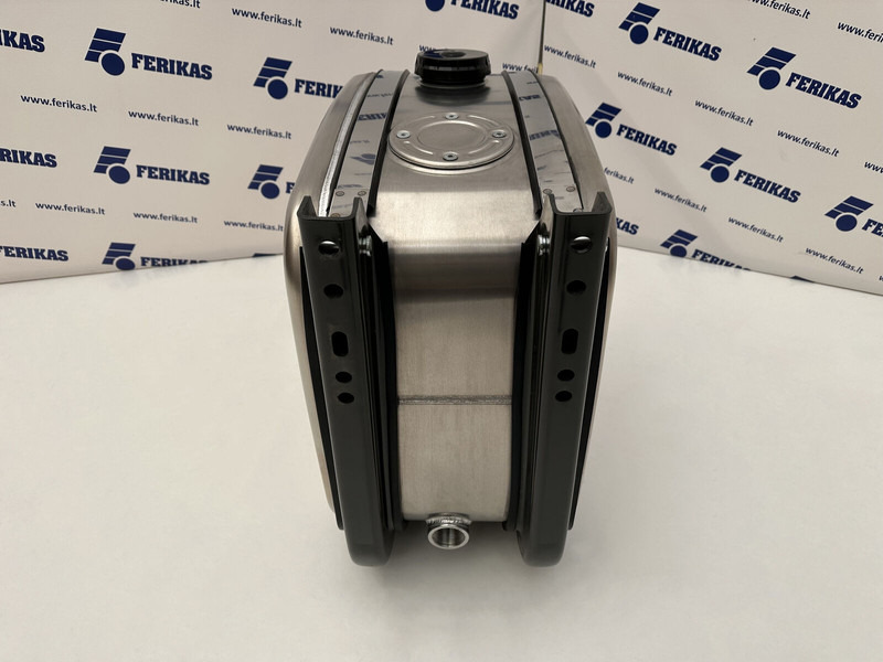 Onbekend  - Réservoir hydraulique pour Camion: photos 3 Onbekend  - Réservoir hydraulique pour Camion: photos 3