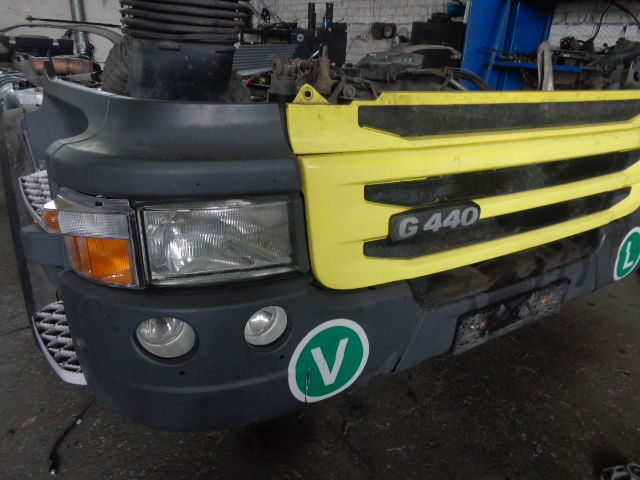 Scania Full complete lower bumper with brackets - Pare-chocs pour Camion: photos 3 Scania Full complete lower bumper with brackets - Pare-chocs pour Camion: photos 3