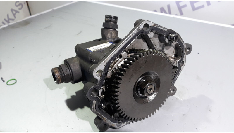 Scania hydraulic steering pump - Pompe de support pour Camion: photos 1 Scania hydraulic steering pump - Pompe de support pour Camion: photos 1