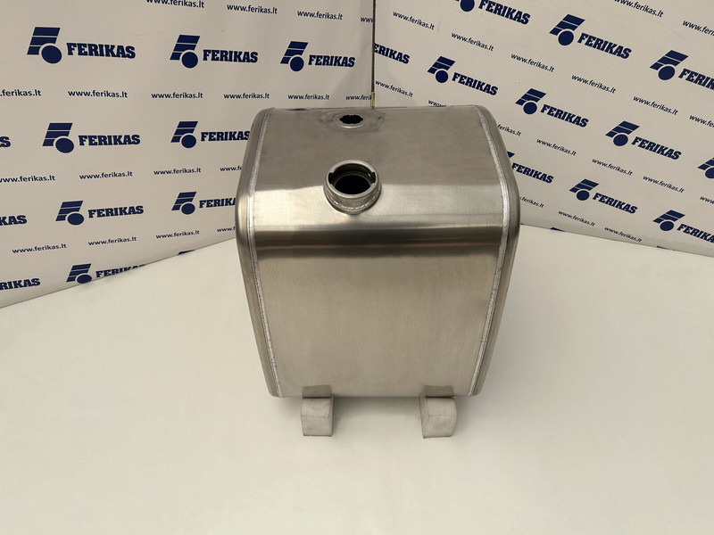 Volvo New aluminum fuel tank 240L - Réservoir de carburant pour Camion: photos 1 Volvo New aluminum fuel tank 240L - Réservoir de carburant pour Camion: photos 1