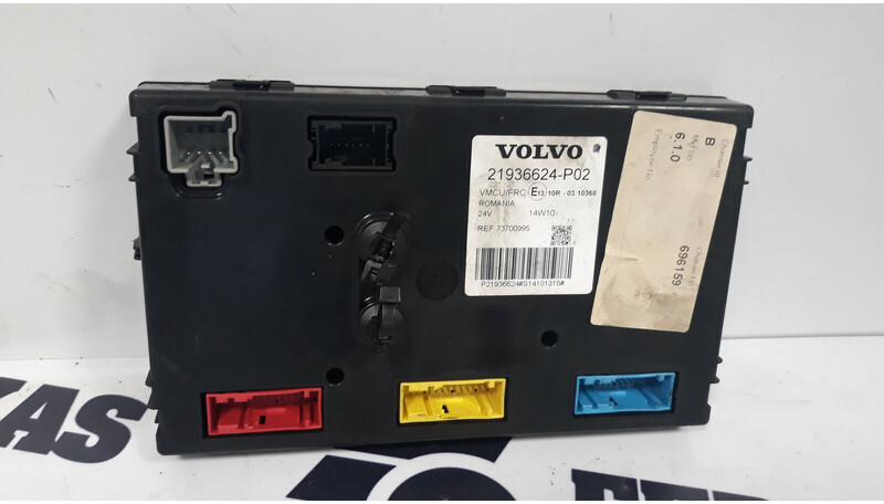 Volvo VMCU control unit - Bloc de gestion pour Camion: photos 1 Volvo VMCU control unit - Bloc de gestion pour Camion: photos 1