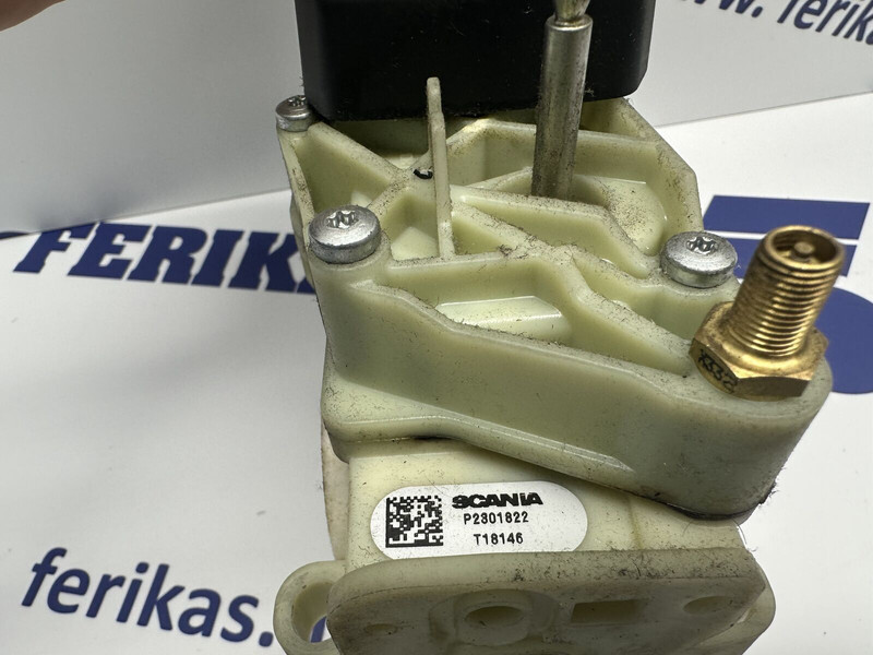 Wabco - Cabine et intérieur pour Camion: photos 4 Wabco - Cabine et intérieur pour Camion: photos 4