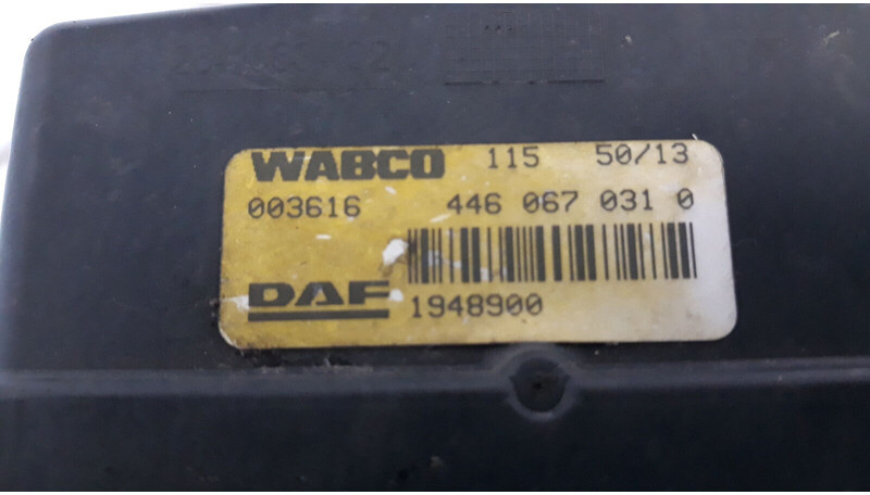 Wabco XF 106 - Bloc de gestion pour Camion: photos 4 Wabco XF 106 - Bloc de gestion pour Camion: photos 4